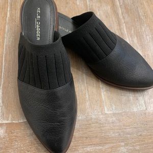 Kelsi Dagger Aurora black mules